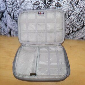 BUBM Travel Case - Unisex